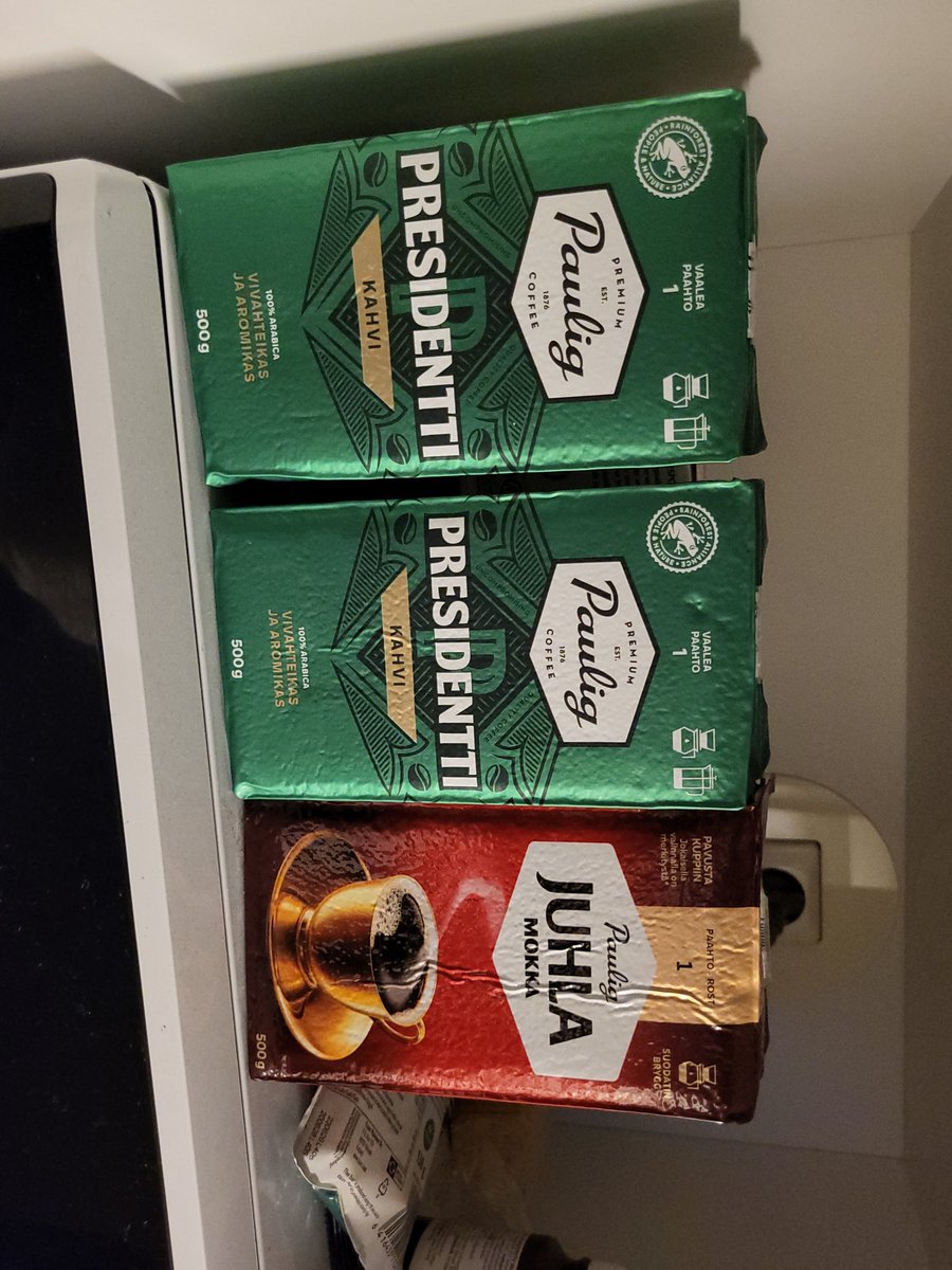 Wikkibur's tweet photo. #Cofe #delicias #coffee #cofferna #cafe #coffe #mobil1 #cars #fan #automobile #car #fanatics #president @realDonaldTrump https://t.co/n0tB7TvWy4
