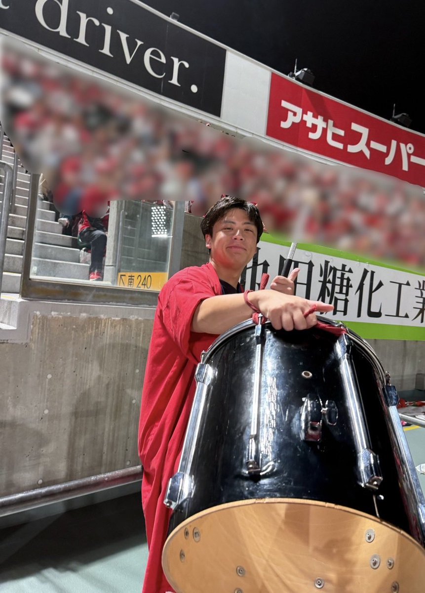 teamhigoi's tweet photo. 対巨人4連戦、ご声援ありがとうございました！

この4日間、若鯉のチャンスが増える中、1シーズンチームを支えた勝田選手の活躍が目立ちました！

マツダの試合も残り2試合、どんな選手が出てくるのか楽しみですし、後押しができるよう頑張ります！！

各地から遠征ありがとうございました！

クラーク https://t.co/wH3WcA0oau