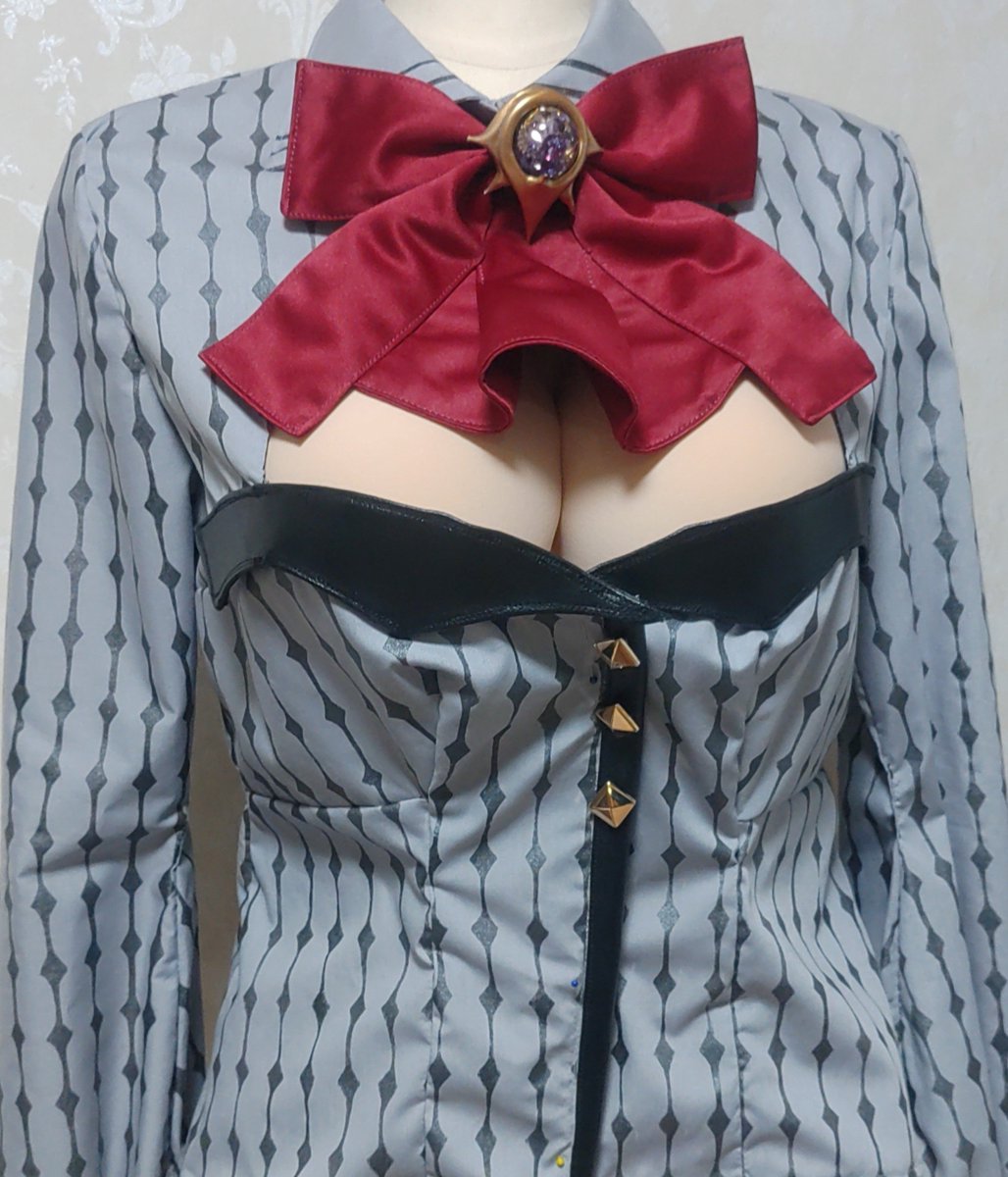 0roseespoir0's tweet photo. Q. サーニャのシャツってどうやって作ったの？買ったの？

A. 気合い、努力 

未来 A BEAUTIFUL STAR https://t.co/h8P8hGV0iE