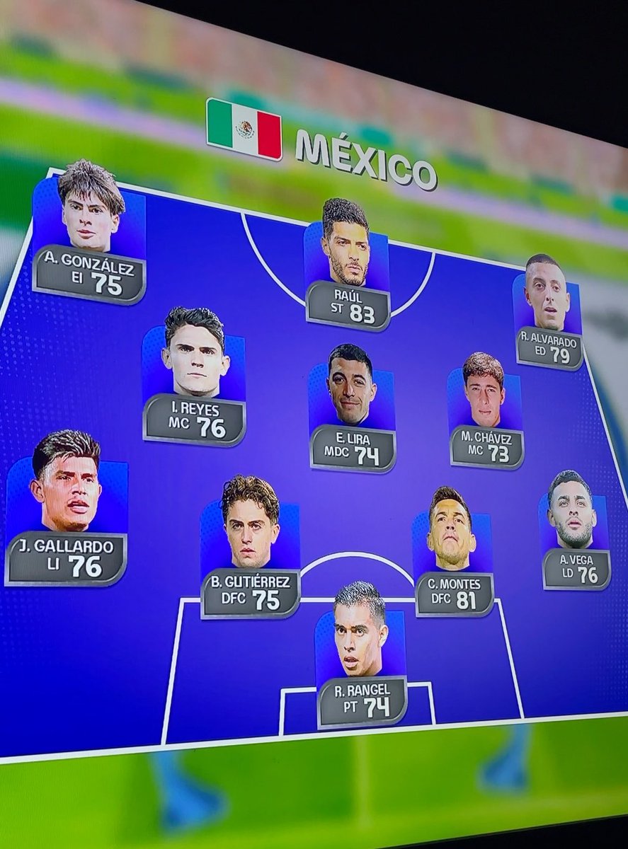 only81girls's tweet photo. mi primo es todavía más terroristq q el vasco pq miren nomas la alineación d mierda q hizo en el fifa de netflix 😭 https://t.co/ykoOsSSX2R