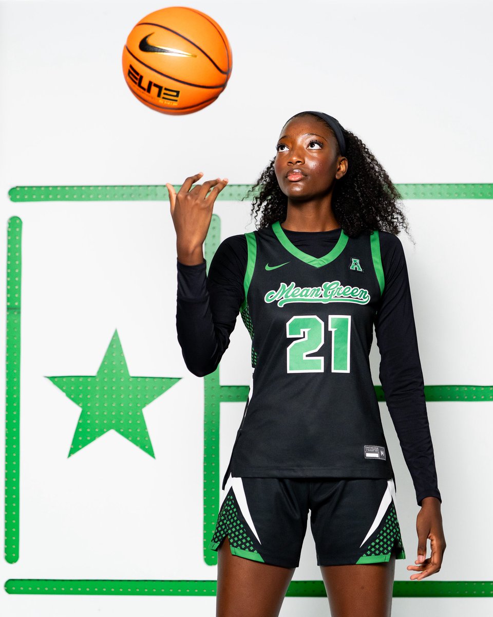 NtoungAshlynn's tweet photo. The next chapter. ππ¦
Blessed to announce my commitment to the University of North Texas! Forever grateful for everyone who supported me.
Time to work. π
@MeanGreenWBB @RockHillGBB
#GMG #MeanGreen https://t.co/6wO2qeuVvB