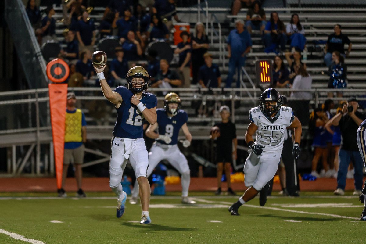 andrewtsimonson's tweet photo. Briarwood bounced back from a slow defensive start to shut down Montgomery Catholic down the stretch and capitalize on another balanced offensive day to improve to 5-0.

Photos by Mike Jackson &amp; Story: https://t.co/Qk31Fl2Vxd

Thanks to @CoosaPinesFCU for its support. https://t.co/6itiV7AnOU