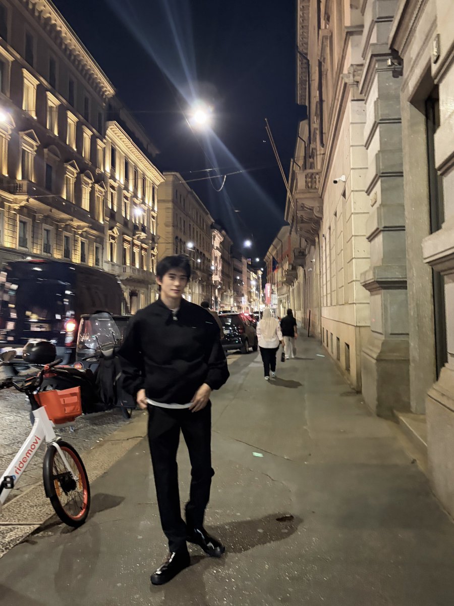 NCTsmtown_127's tweet photo. little moments

#JAEHYUN
#NCT #NCT127 https://t.co/bYAPrb5lSc