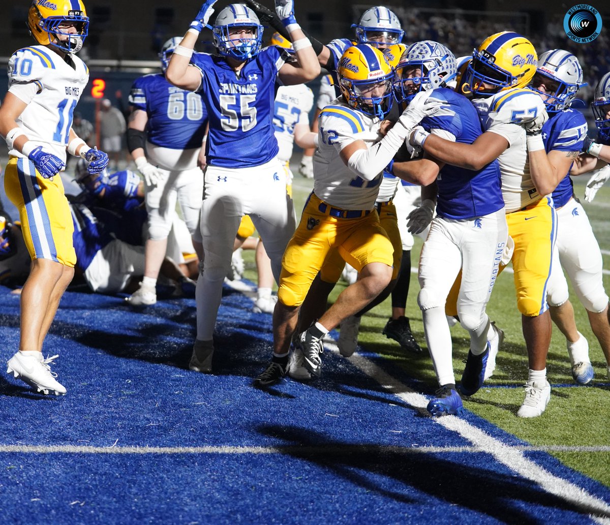 WestmorelandSN's tweet photo. Hempfield’s Carden Lippmann powers his way into the end zone in overtime for the game-winning touchdown, lifting the Spartans to a thrilling 38-34 OT victory over Canon-McMillan!
📸 Sean Delaney https://t.co/Fty9AqDehF