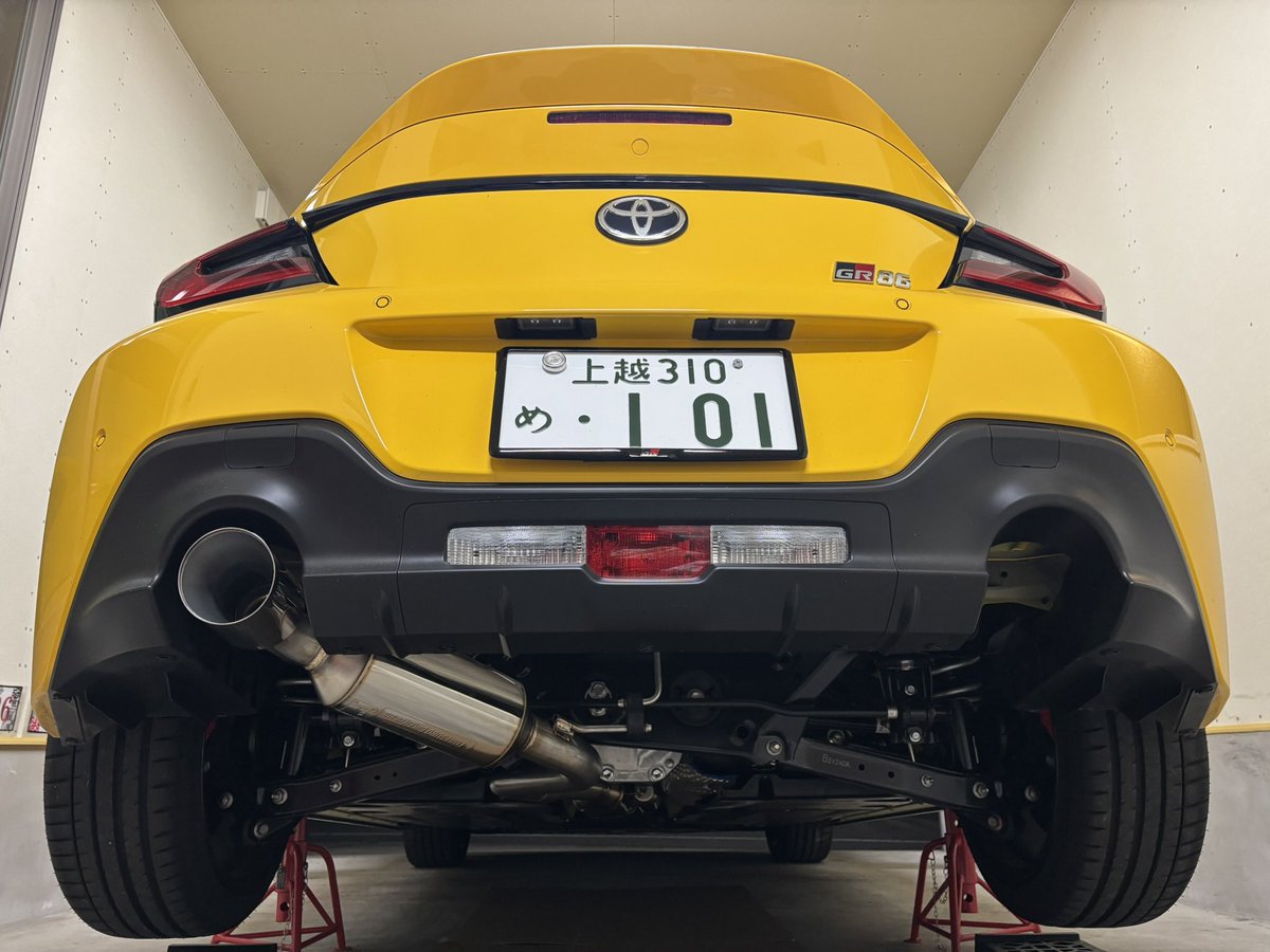 MOTORworld_101's tweet photo. フジツボ ARM 60φ
GR86、BRZ用
7万で売ります🙆‍♂️ https://t.co/ueaNeLtn3Q