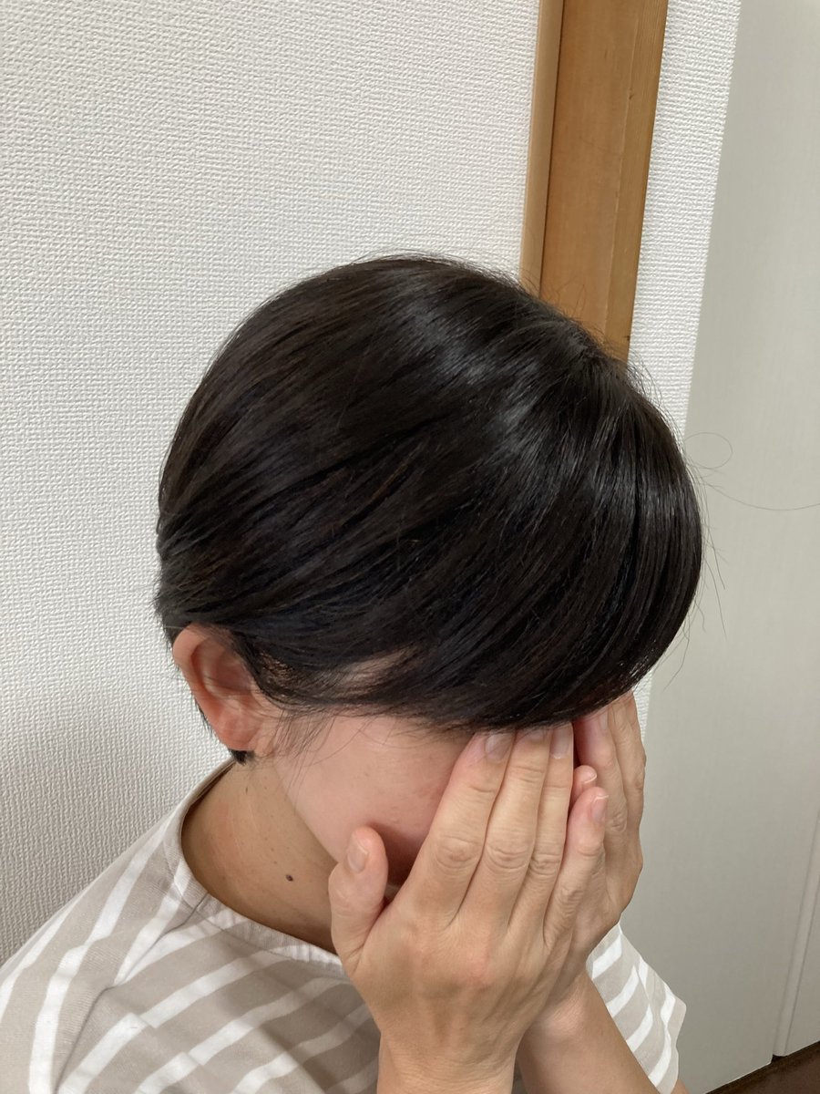 SaTo_qk's tweet photo. ヘアピースの実物と付けたときの全体図はこんな感じ！ https://t.co/XrfZXoVeGK