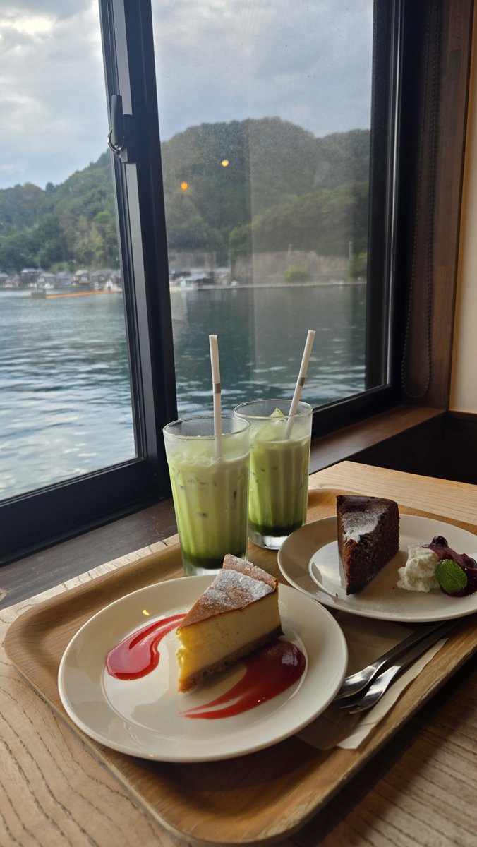 yu_chaf's tweet photo. シルバーウィーク充実たのしかた https://t.co/T89eD9LztN