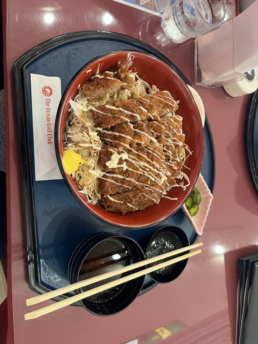 vvvtihaya's tweet photo. 今日のゴルフ飯
土砂降りだったw https://t.co/3979MJYzK9