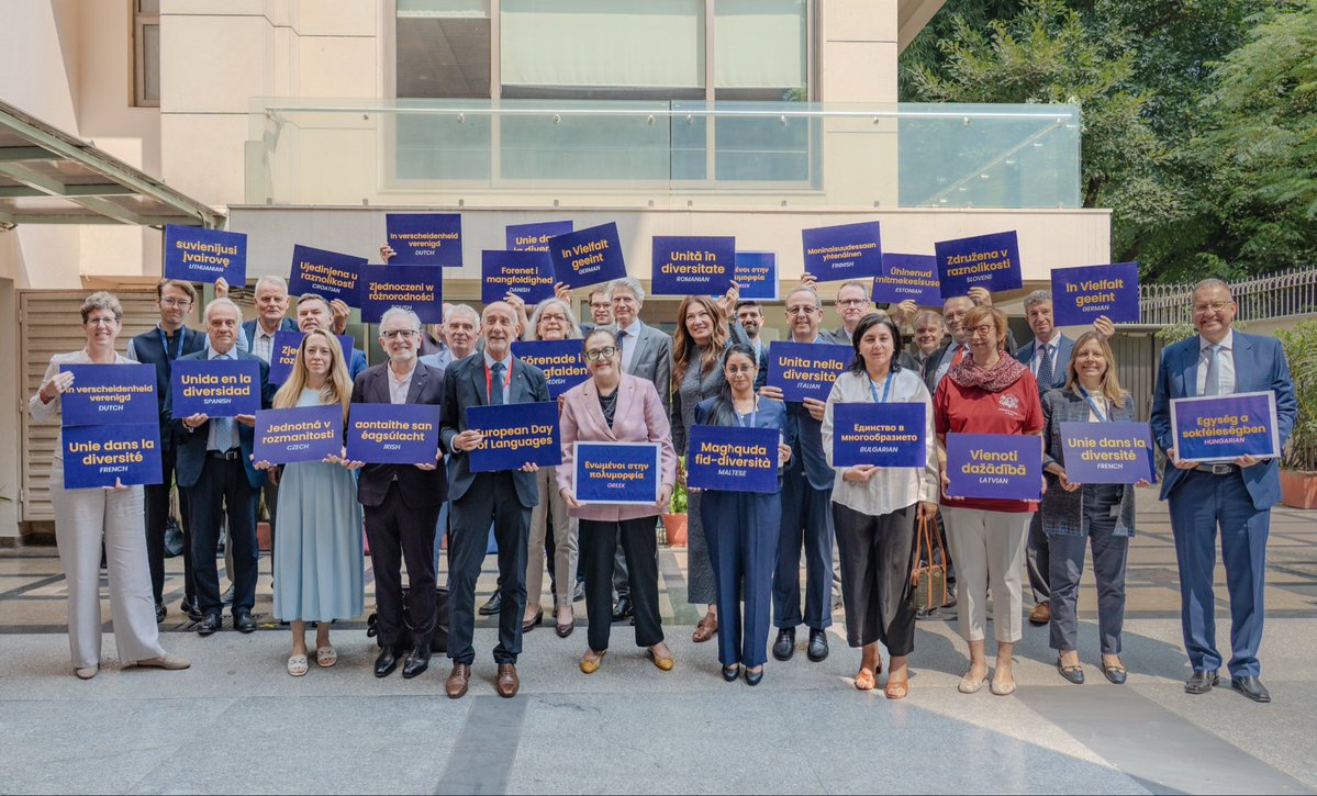 EUAmbIndia's tweet photo. Languages unite - they carry stories, cultures and traditions.

This European Day of Languages, #TeamEurope came together to celebrate the many voices that make up the European Union.

24 official EU languages &amp; 27 Member States, United in Diversity. 🇪🇺 https://t.co/vMMNz3yvTk