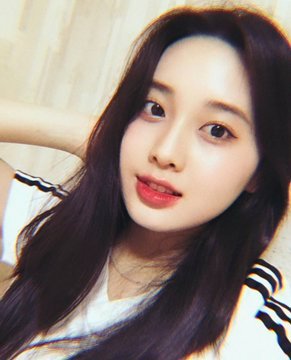 0S9A4's tweet photo. 프듀 김나영 이렇게 잘 큰 거 아시는 분 

@ nyoung.hwa https://t.co/WX3IslPqlN