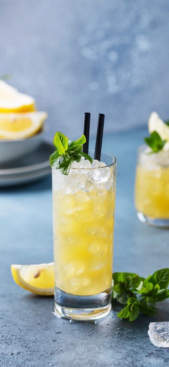 GwennGrigas's tweet photo. Try this 5-min iced honey lemon green tea! Steep green tea bags, squeeze lemon, add honey u0026 ice—refreshing for hot days ， https://t.co/ZhLh09SMe5