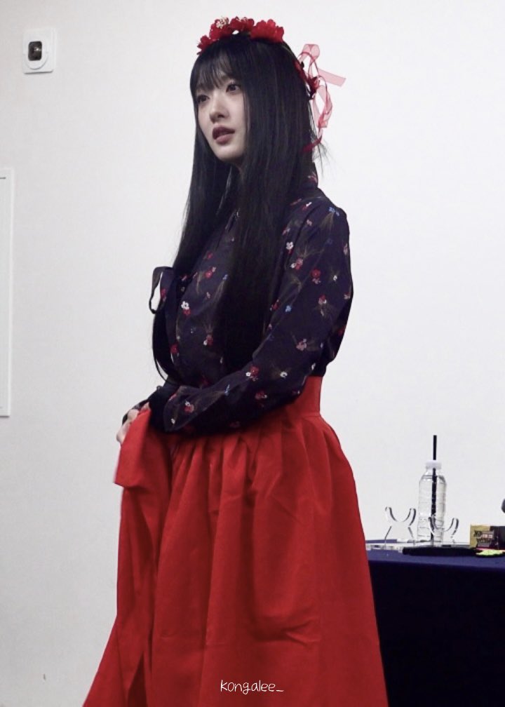 kongalee_'s tweet photo. 보고싶다 🥺 

#이서연 https://t.co/MhmnD1294h