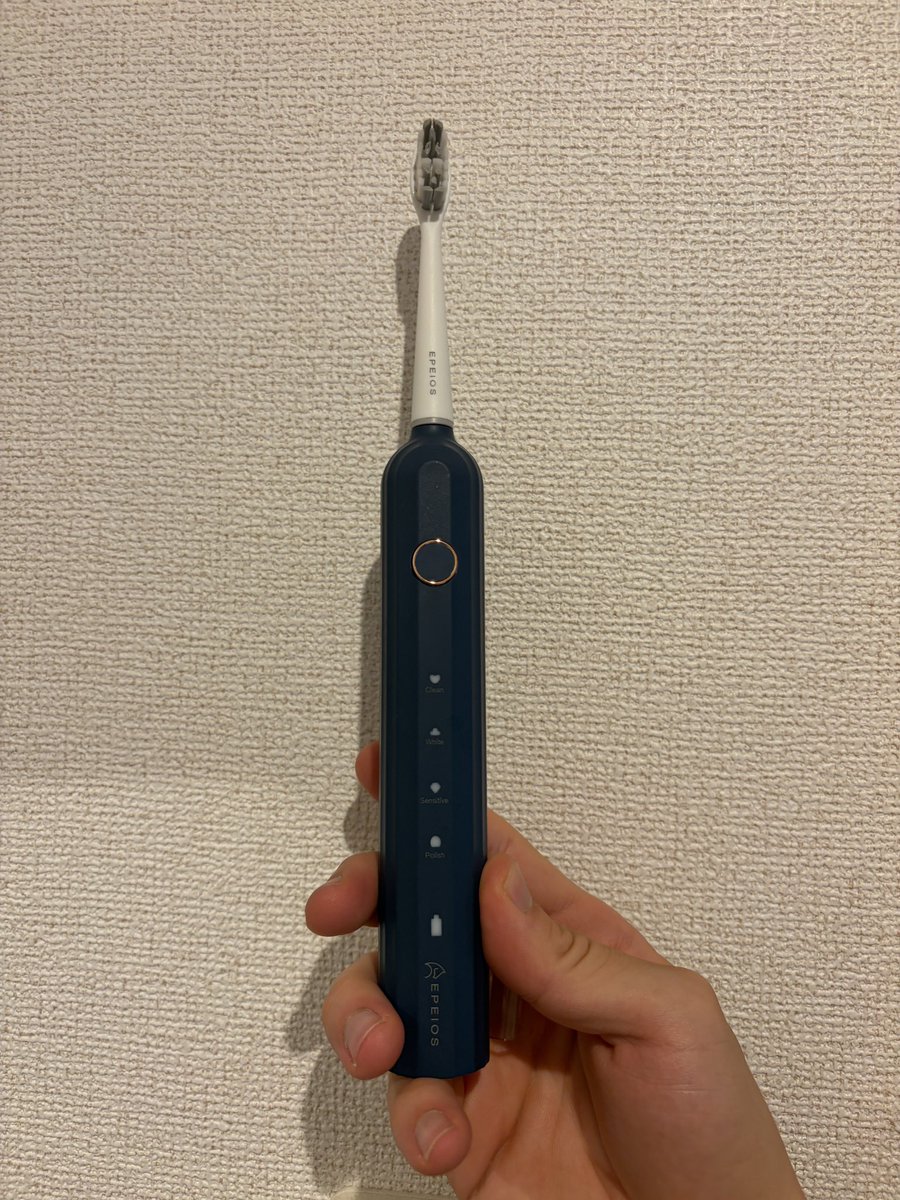 mushissbu's tweet photo. 購入後から毎日お世話になってます！
なかなかいい電動歯ブラシ🪥

#epeios
#okare https://t.co/J2xpf0dU9n