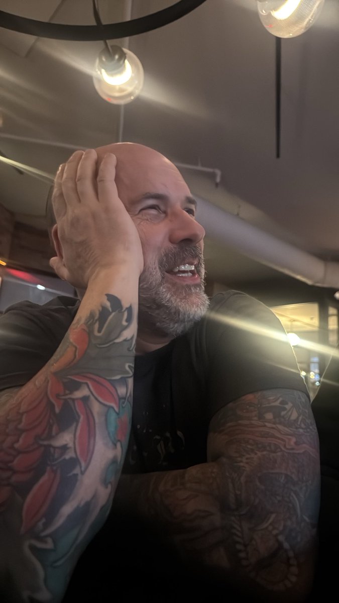 bowlingmaster03's tweet photo. Tracy trying his hardest to get me some play 😭😭 https://t.co/BEWTZM32AA