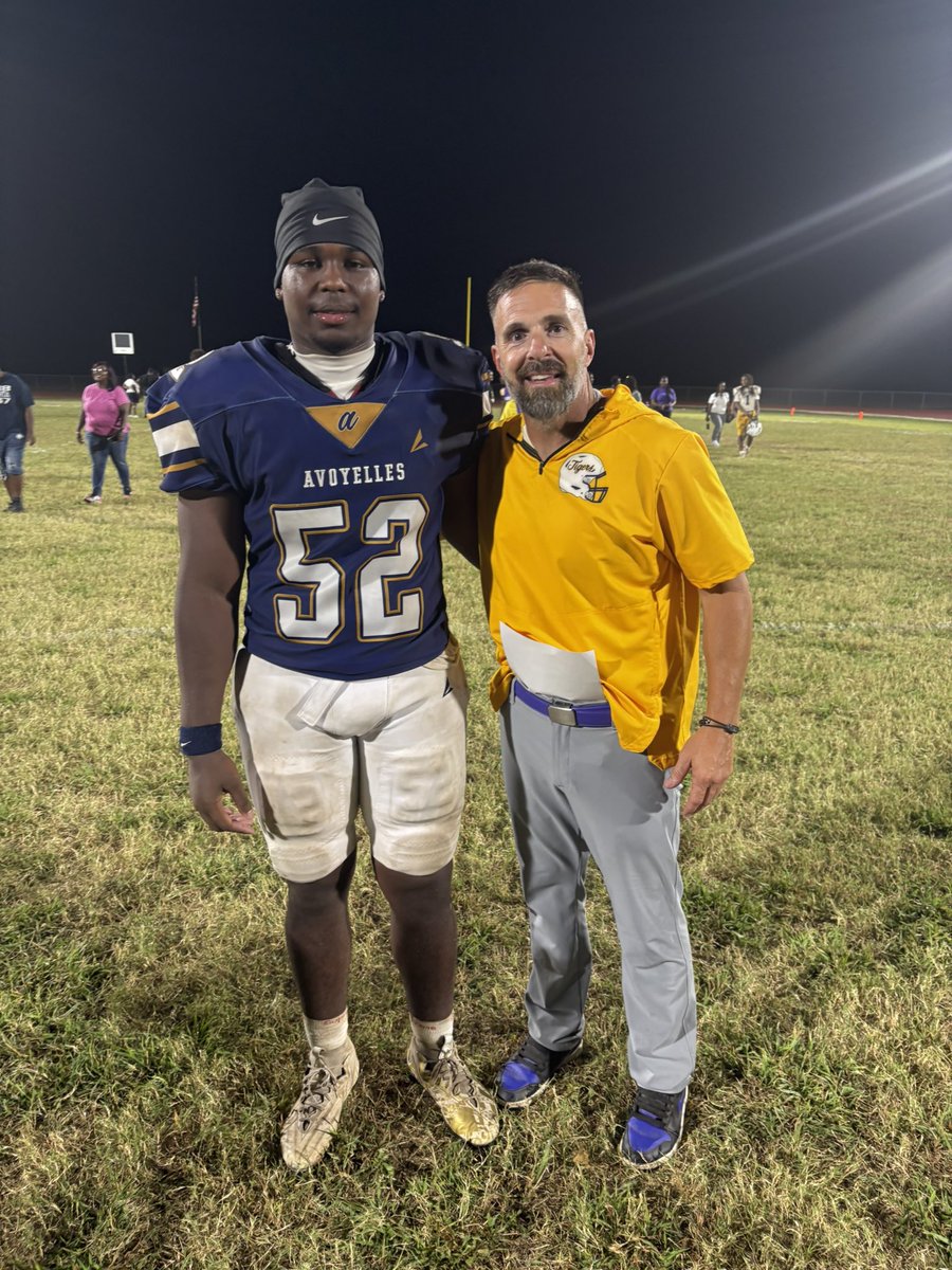 k2_kobesmith's tweet photo. Last parish game !
@CenLaPrepsLLC 
@RedRiverRoundup 
@RecruitLouisian 
@LAvsAllYall https://t.co/pJDCazYnnN