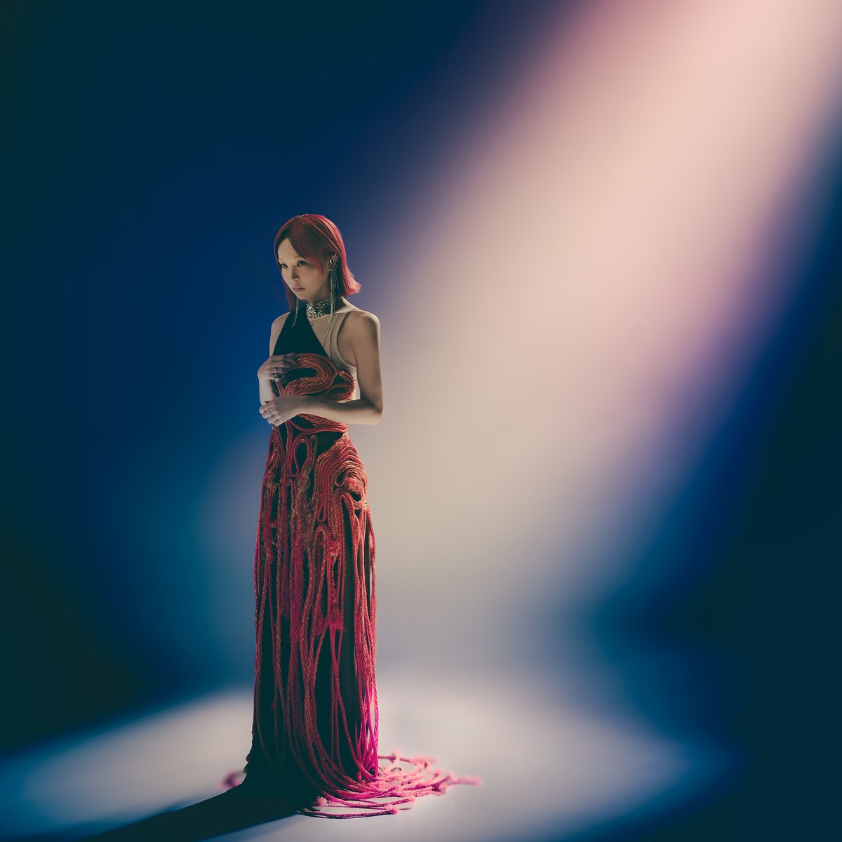 LiSA_STAFF's tweet photo. #LiSA 「ソフィリア」リリース記念
プレゼントキャンペーン🥀

dヒッツにて「ソフィリア」を
myヒッツ登録いただいた方全員に
LiSA限定コメント動画プレゼント！

🎧詳細はこちら
https://t.co/k1XaghtTL0
応募締切：10/9(金)23:59まで

@dhits_jp #dヒッツ 
#LiSA_ソフィリア #映画マッチング https://t.co/FC5aoNt9zd