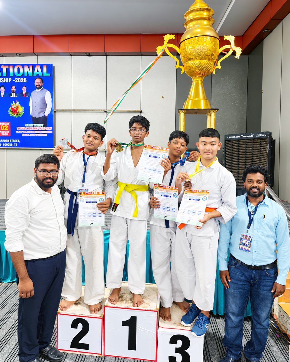 DrsSchool's tweet photo. 🥋🏆 DRS Karate Team shines! 7🥇 + 3🥈 at the 2nd International Martial Arts Championship, Hyderabad! 👏

Congratulations to Archana Kumari, Hari Veda, Deydeepyya, Sri Nithya Rao, Sathvika, Shravya Ragam, Sri Nidhi Rao &amp; Saharsh Tallada!

#DRSKarateTeam #KarateChampions #TeamDRS https://t.co/8UefZtInKW