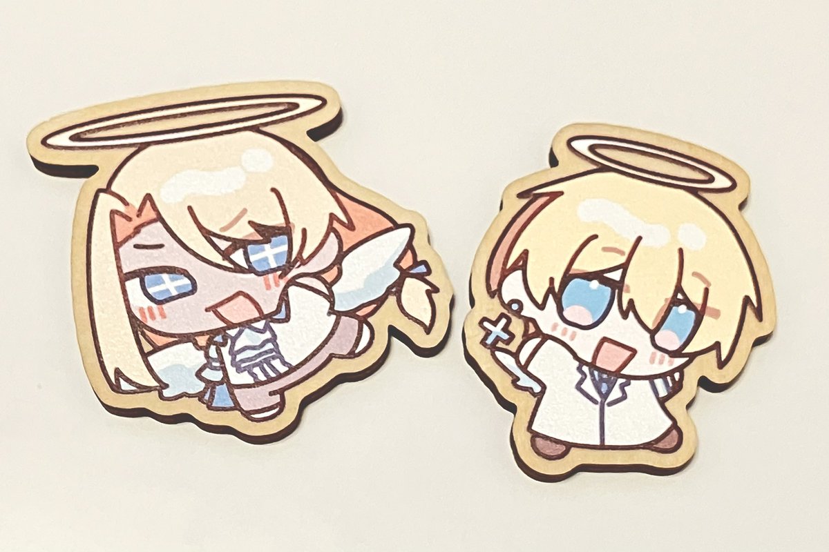 Zucchini_531's tweet photo. 完全自分用自創作グッズいろいろ届いた🎶
左2つのアクスタの絵は友人(@ hpp00f)(@ sikura_4)に描いてもらいました✌️
全部かわいいね…… https://t.co/HBQZVgSj5l