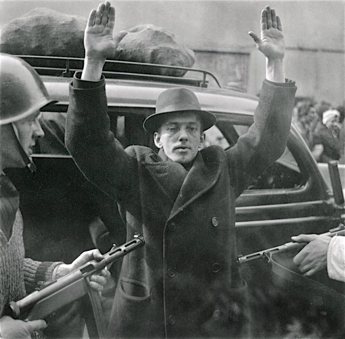 KNielsen1971's tweet photo. @KarlBilleskov Hvad får man om måneden af Kreml? Er det stadig 30 stykker sølv?
Husk der kommer en dag https://t.co/YV7IYBZNDF