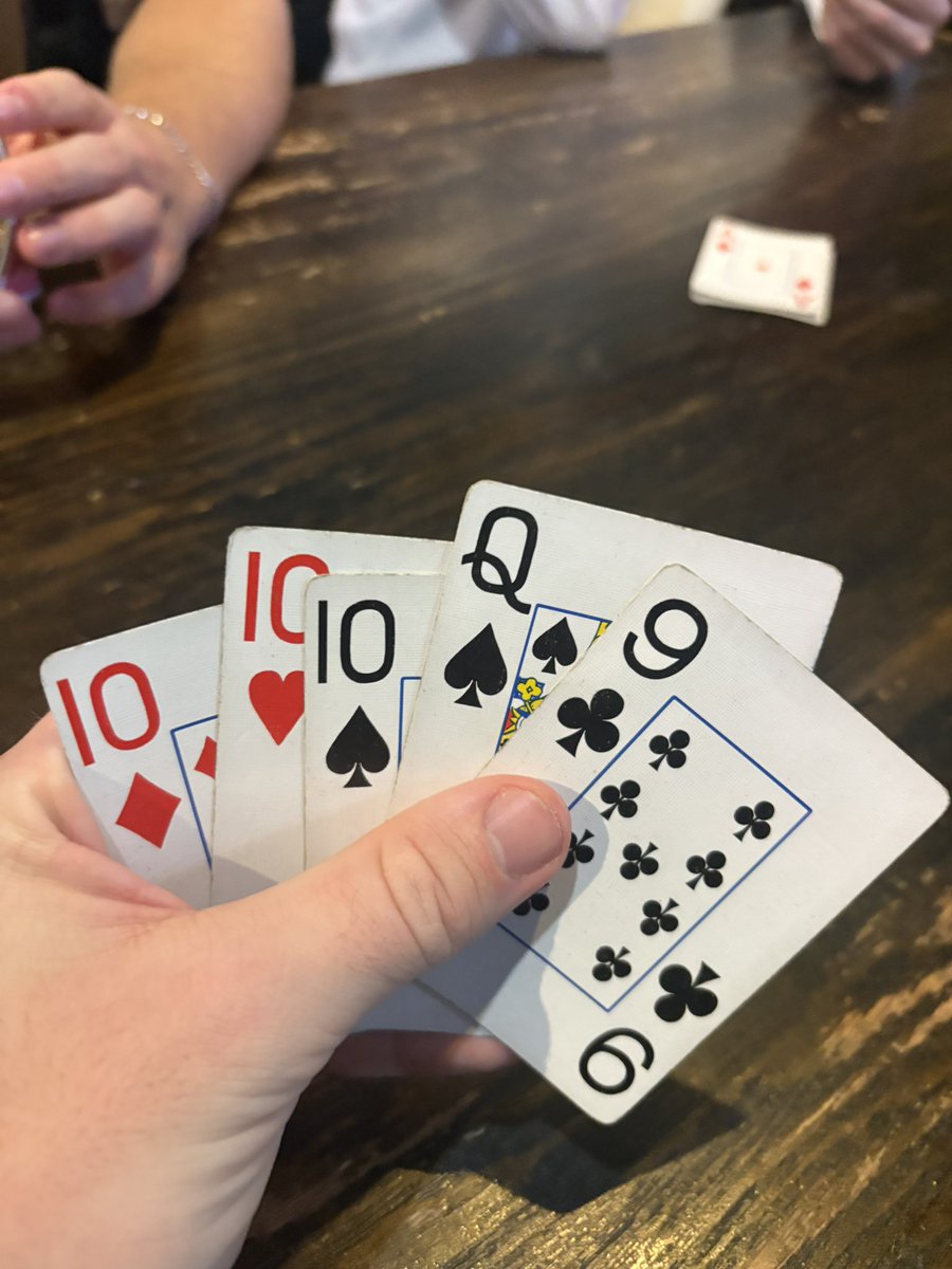 EllyDeAiCruz's tweet photo. Type of hand you see in Euchre after a long day https://t.co/W7iLnH87Zs