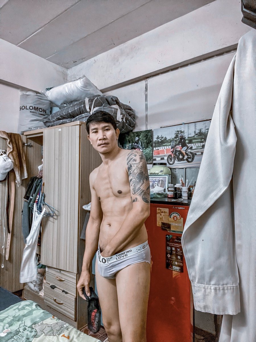 Lungkeng_9's tweet photo. ตกทั้งวันทั้งคืนแบบนี้ไม่คิดจะไห้ไปไหนเลยเหรอฝน https://t.co/x5jcWbdR71