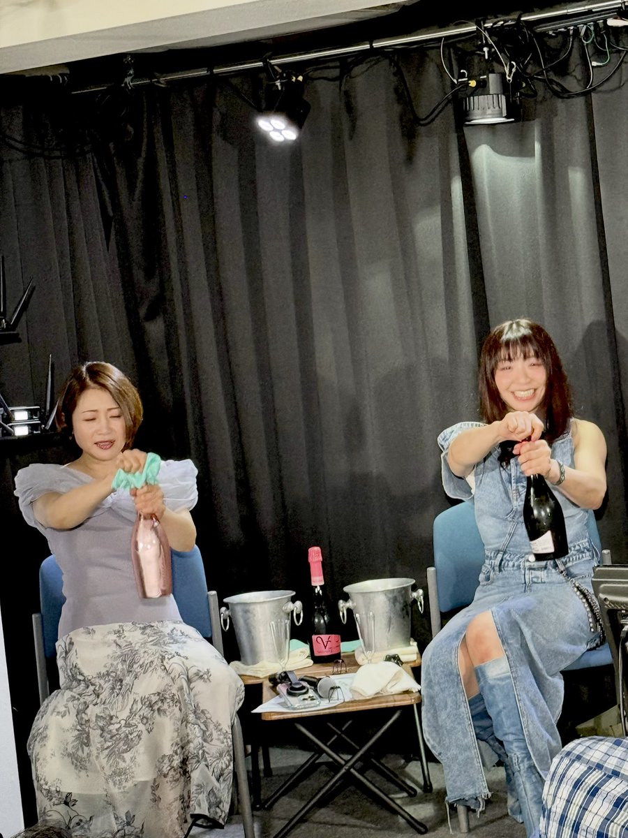 ryuryunoryu's tweet photo. 始まってるよー🩷

@maki_tomoda @LiLee_K @lefkada_jp https://t.co/2Gd2Z4cgAV