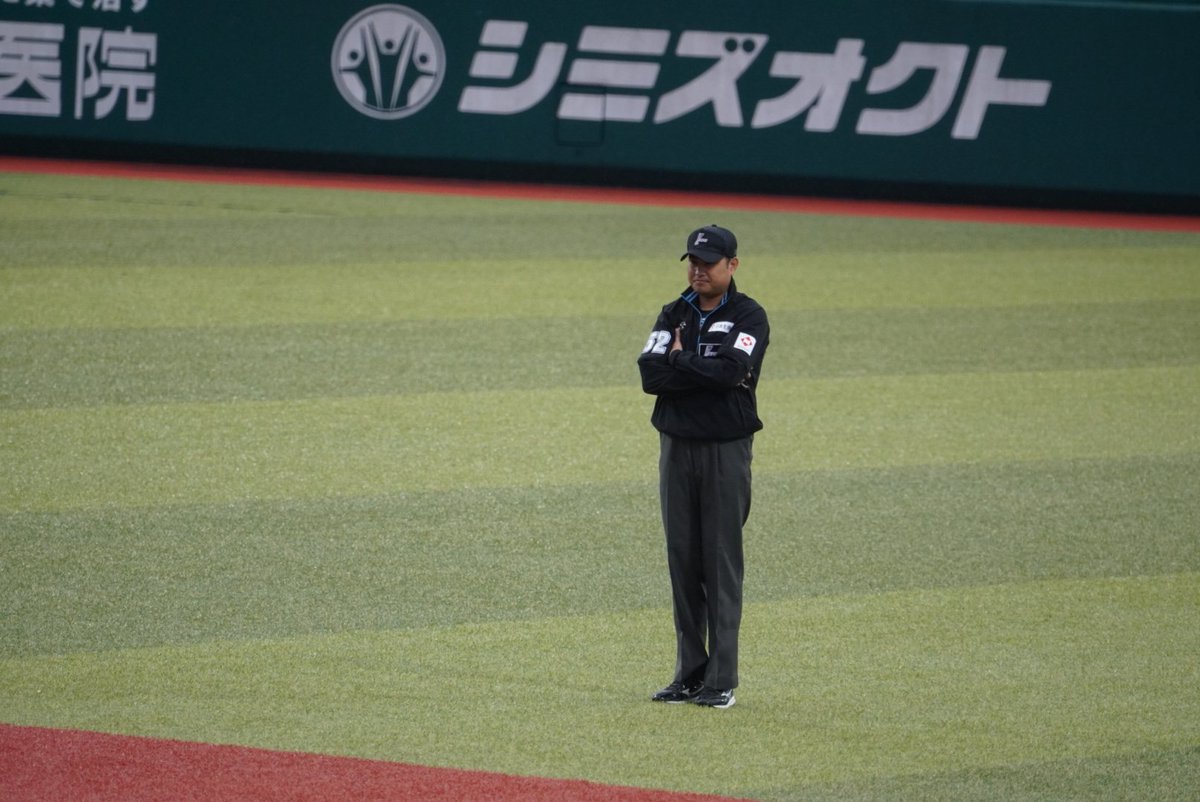 miyaee's tweet photo. おぉー、今日、審判4人居る！！！！ https://t.co/3sea72u4Fv