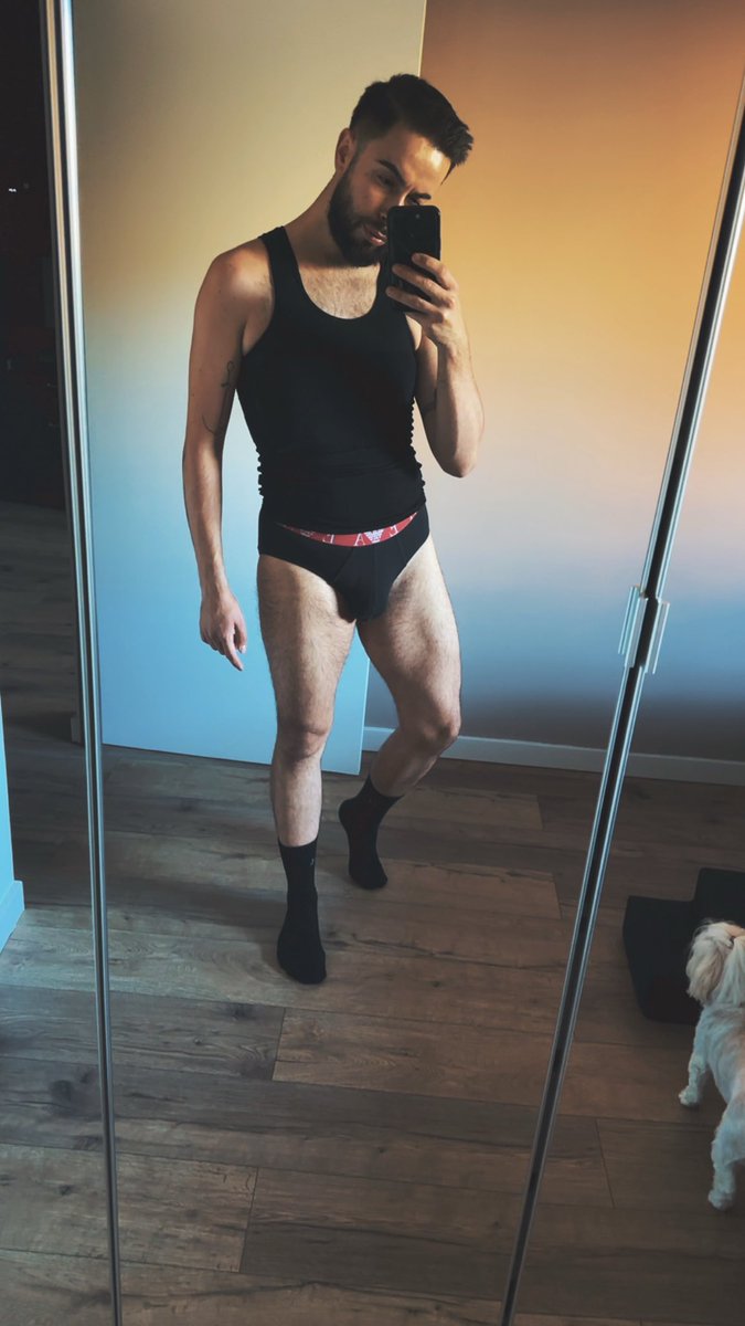 _pan_as_'s tweet photo. #polskichlopak 
#gay #polishgay 
#socks #undies 
#bearded https://t.co/ofG8VnzwXB