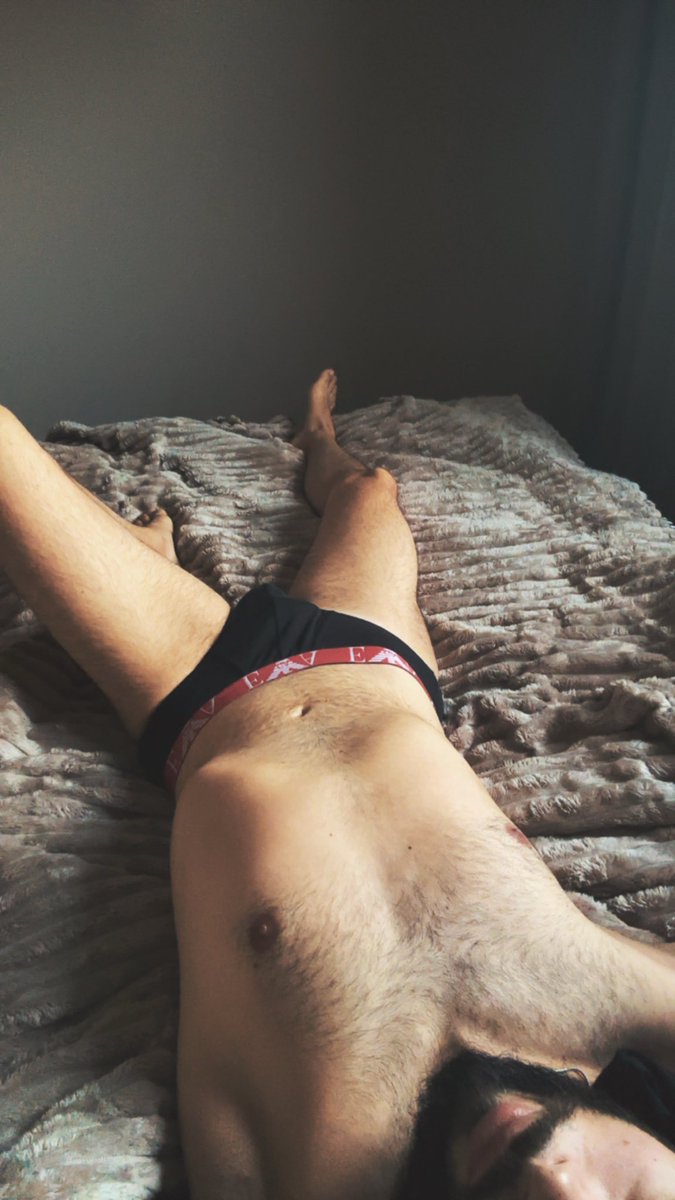 _pan_as_'s tweet photo. Leniwy poranek ✨
#gej #polskigej #poland #body #bottom https://t.co/kqg0WWEP1q