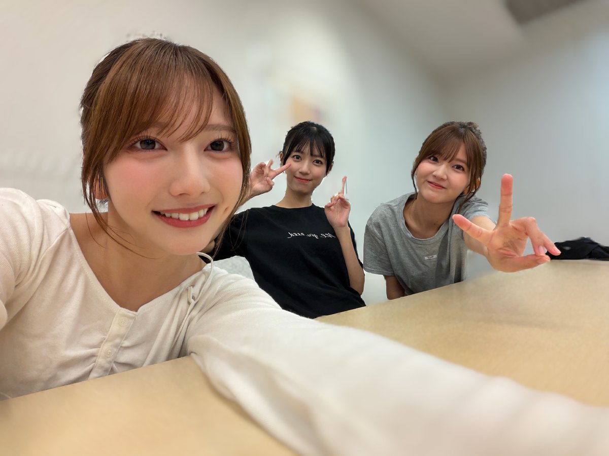 hinatazaka46's tweet photo. 【ブログ更新☀️ 竹内希来里】 僕の錯覚か。 https://t.co/hSpNqnBQf9 #日向坂46 #竹内希来里 https://t.co/ruP72rxEPt