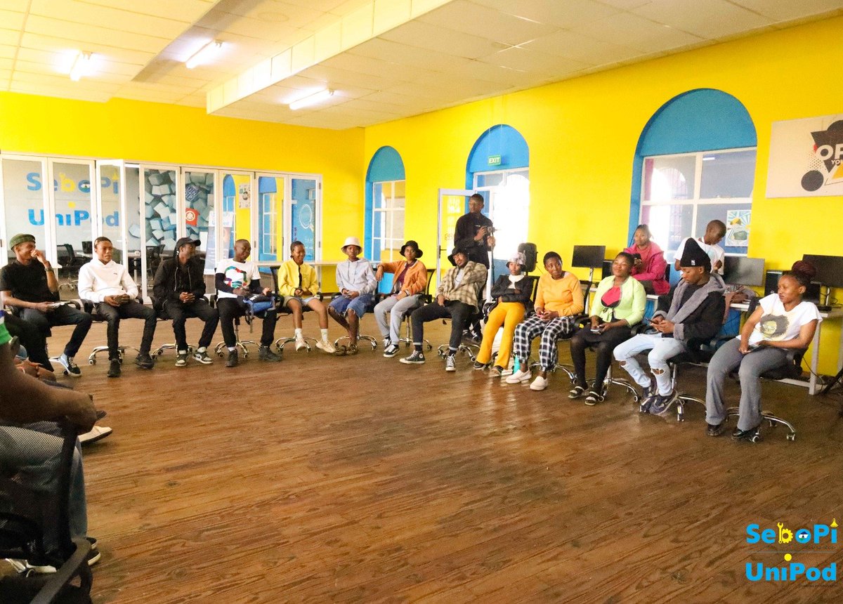 SebopiUniP670's tweet photo. Yesterday, Sebopi Unipod hosted its first-ever Open Pod.

Celebrating our five METI AI UniPod innovators: Seeiso Eric Moiloa, Mamoabi Makhetha, Neo Z Malefane, Thootse A. Khalala and Mathibela Tsoeu. https://t.co/IOPqoxQMV1
