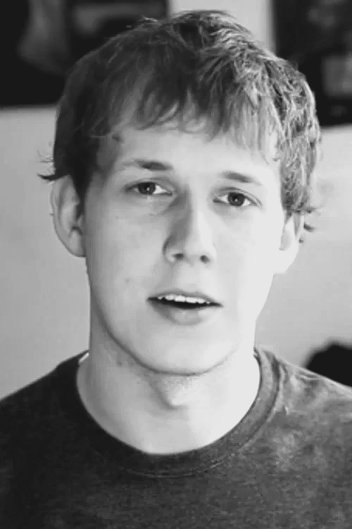 MaggotsMer's tweet photo. Chris O'neill has taken his own life. 🕊️ https://t.co/8v6Jw6IcIM