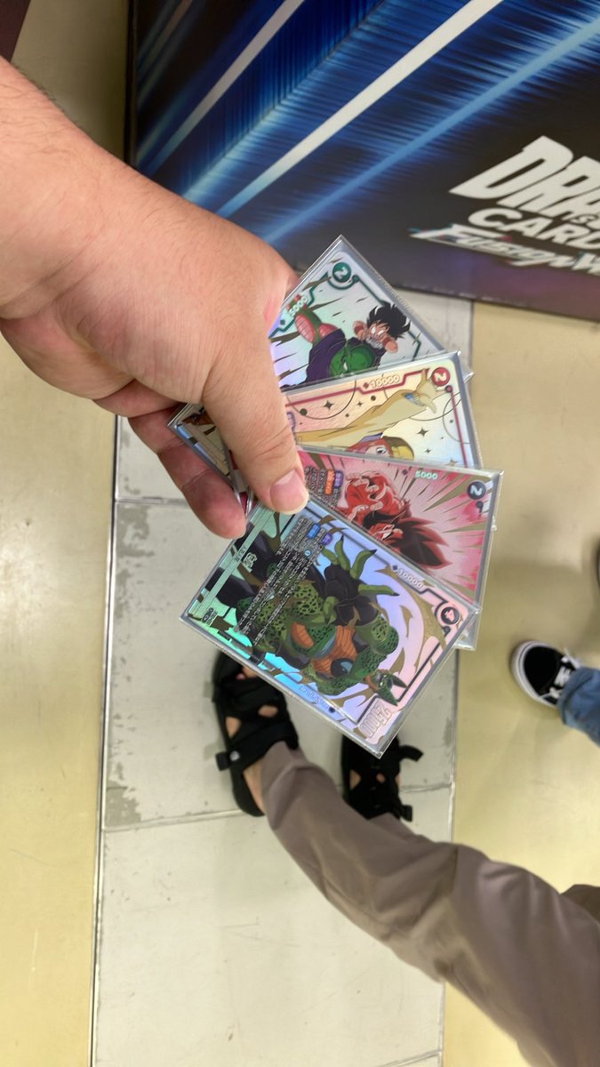 NOVA_master's tweet photo. 1ー2終わり！
ブルベジパーツ以外は今度カードラッシュにでも買取流すべ https://t.co/rdBpECDlJn