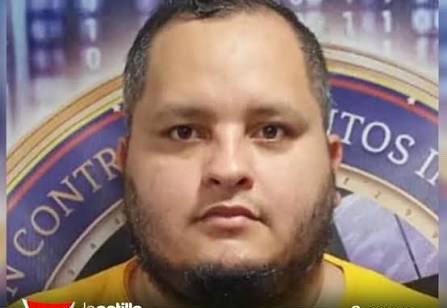 VictorUgas58's tweet photo. #EXCARCELADO | El Preso político Dennys Custodio, se encontraba detenido injustamente en El Rodeo ||. 

Importante destacar que Dennys estaba en prisión por orden del Potro Álvarez. https://t.co/kSKiFYlFRv