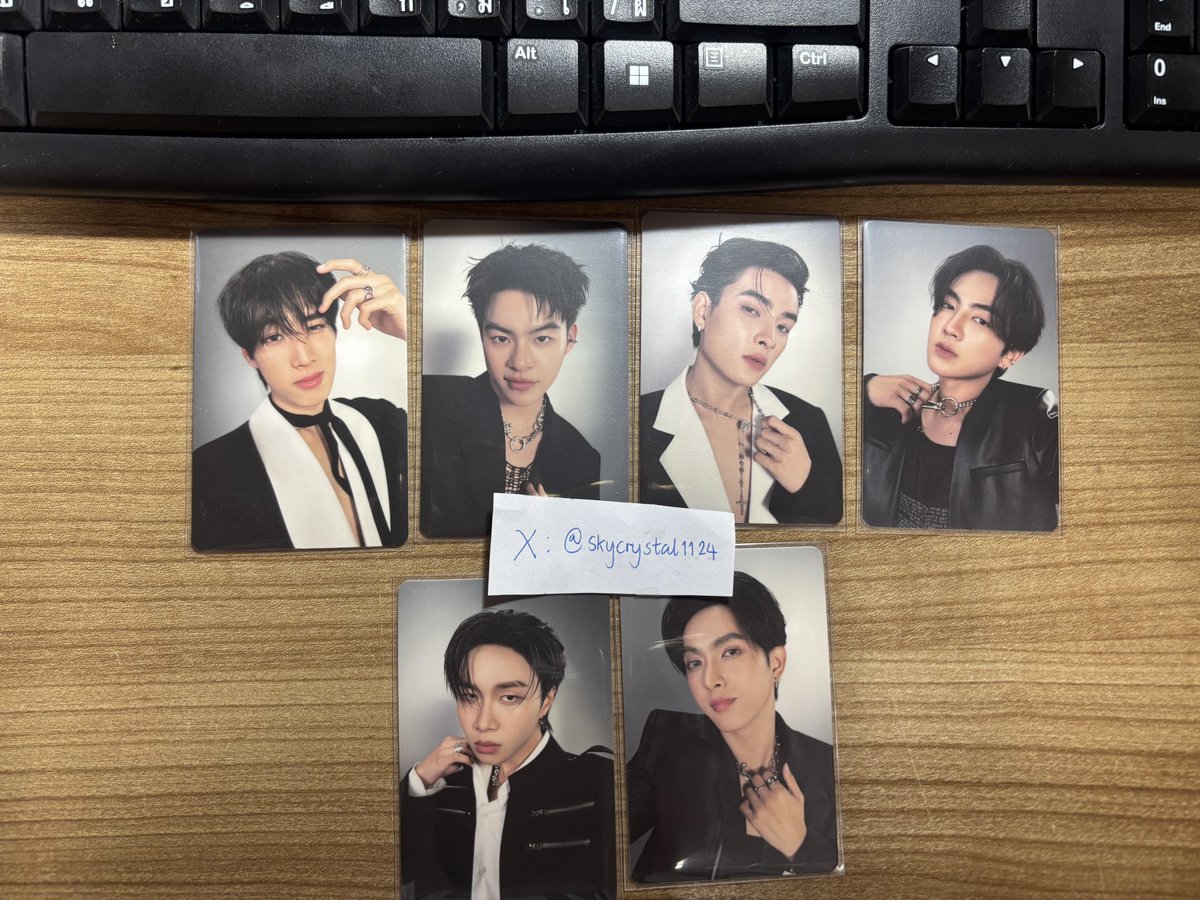 skycrystal1124's tweet photo. บั้มฟ้าแกะแล้ว 
ของในบั้มครบ แต่ได้การ์ดแค่6ใบ
อลัน มาร์ค ขุน ฮาร์ท จั๋ง คอปเปอร์

430บาท รวมส่ง

รับผ่อน1เดือน มัดจำ100

สนใจทักได้เลยค่ะ

#ตลาดนัดbus #ตลาดนัดบัส https://t.co/k1zknMpkFw