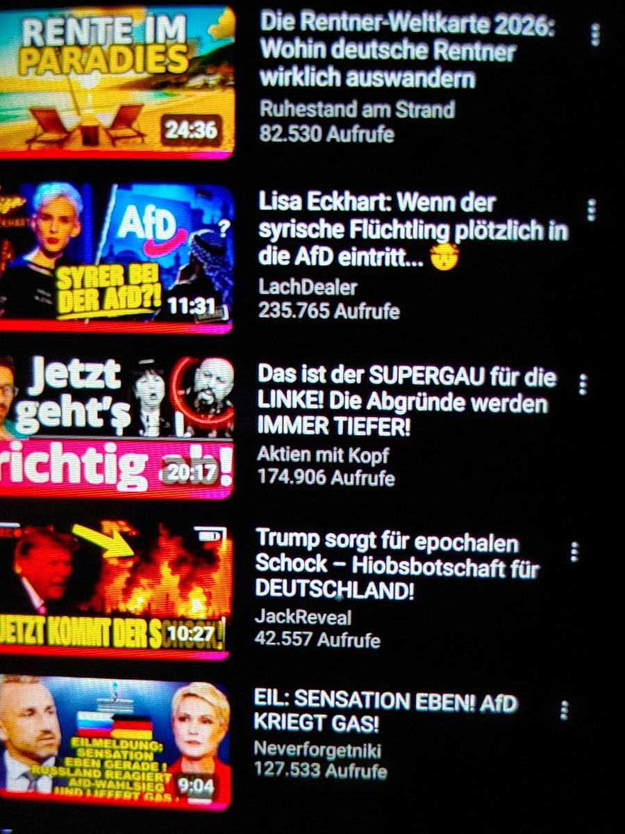 AnnMacuvele's tweet photo. #AustraliaNews #Bundesregierung
#America_First #AmericanNSFW
#Bundestagspräsidentin #latinas
#bulgarianmen #bulgarianboys
#EnglandNSFW #englandspain
#Canadá #Finanzagentur
?:
#AfDzerstörtDeutschland
#DieDNAderUSA https://t.co/d2umnlnY1Z