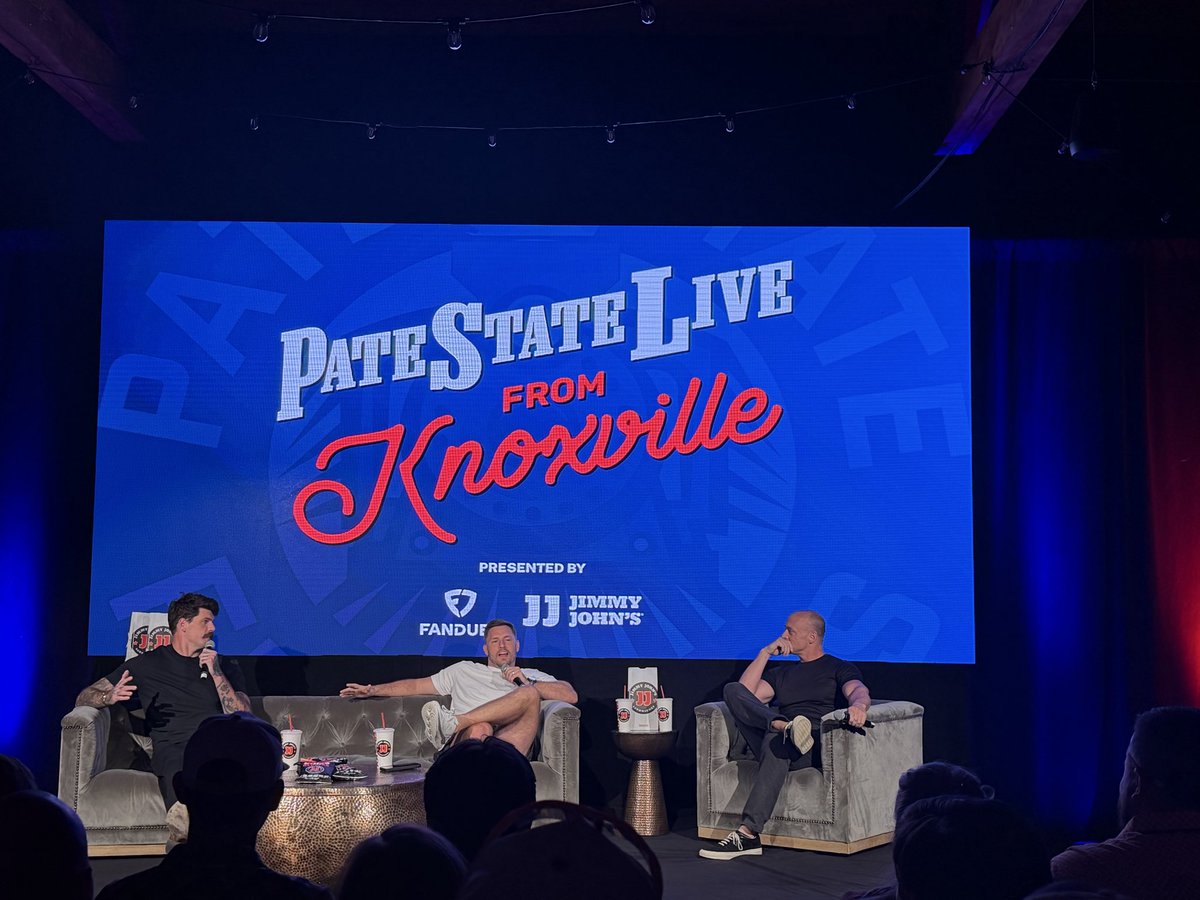 3rdNLongSports's tweet photo. The #PateState Live Show did not disappoint.
Great way to spend a Friday night.
#MeeMawSays #Pate2028 https://t.co/xfolHwQhDT