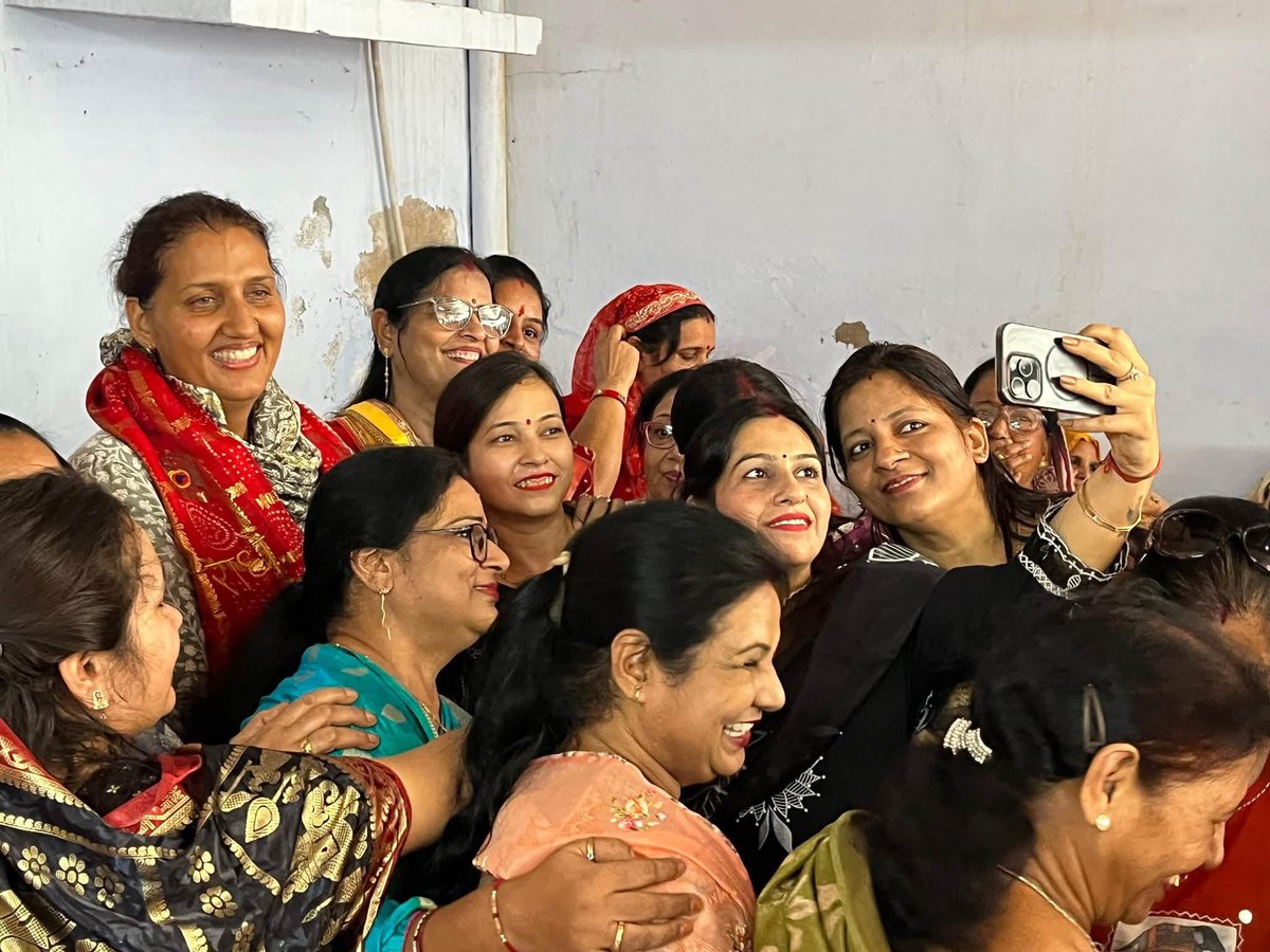 KrishnaPooniaIN's tweet photo. आपका प्रेम और स्नेह ही मेरी ताकत है। सादुलपुर विधानसभा के आपके इस अटूट विश्वास के लिए दिल से आभार। https://t.co/7NuOVc2mRg