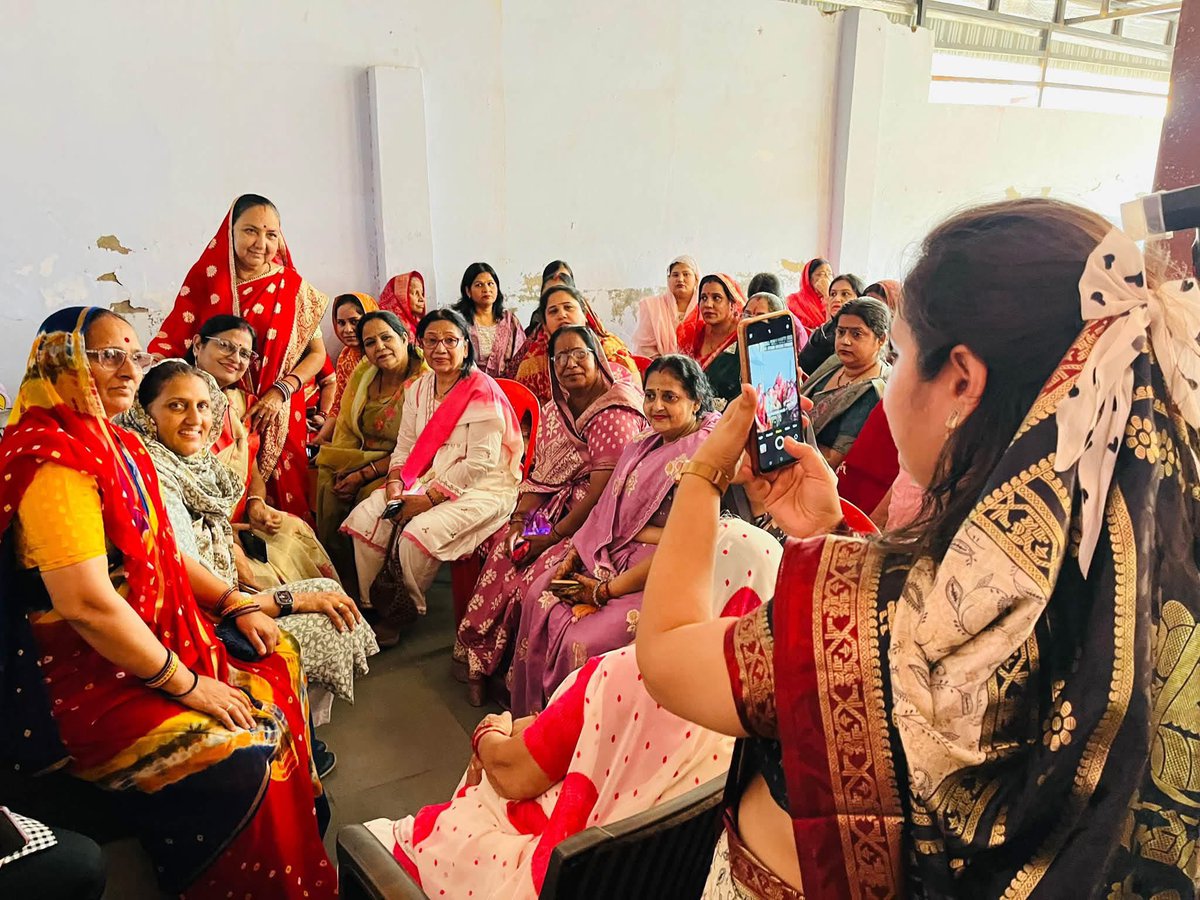 KrishnaPooniaIN's tweet photo. आपका प्रेम और स्नेह ही मेरी ताकत है। सादुलपुर विधानसभा के आपके इस अटूट विश्वास के लिए दिल से आभार। https://t.co/7NuOVc2mRg