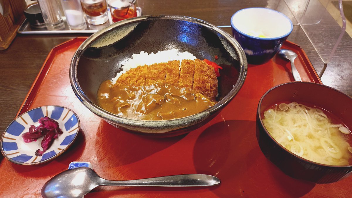 HESOMETAL's tweet photo. 社食なう https://t.co/SelwisWd3o