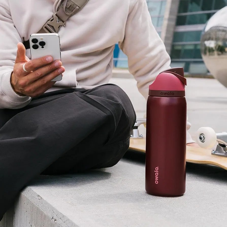 cleanse29's tweet photo. The Owala FreeSip lets you sip or swig with zero spills. Leakproof, insulated, and gorgeous. π¦ Get yours now!
https://t.co/kzZvPSNv19
#Owala #FreeSip #HydrationGoals #TumblerOwala #WaterBottle #ad https://t.co/OxJcRV92Zn