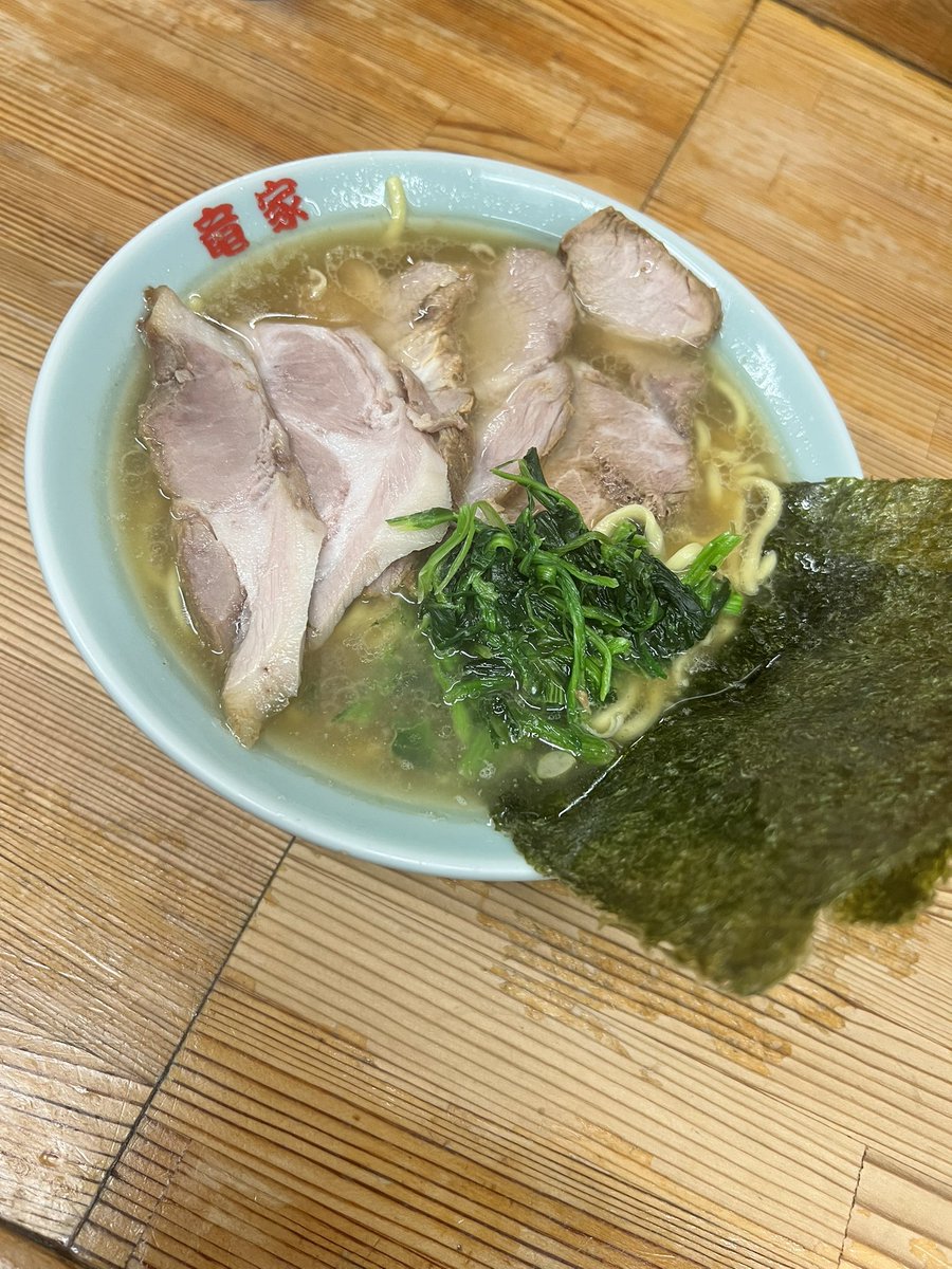 JPN104's tweet photo. うんまっ🍜 https://t.co/vF3Ru7xNfj