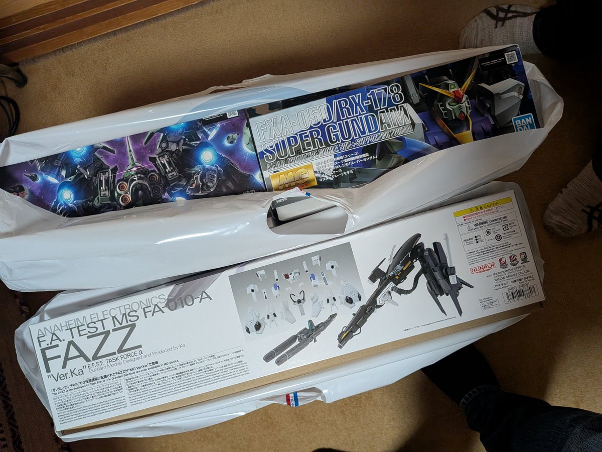 refletalyzeus's tweet photo. MGSDクシャトリア、fazz、スーパーガンダムをゲット✨️ https://t.co/ZlwSWHmWm6