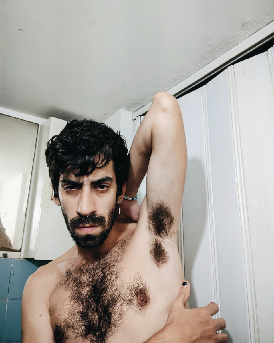 thebastardxxx's tweet photo. sovaco peludo e suado precisando de macho puto pra lamber, quer? ☝🏻🙄💦. https://t.co/bEEJAP2QPi