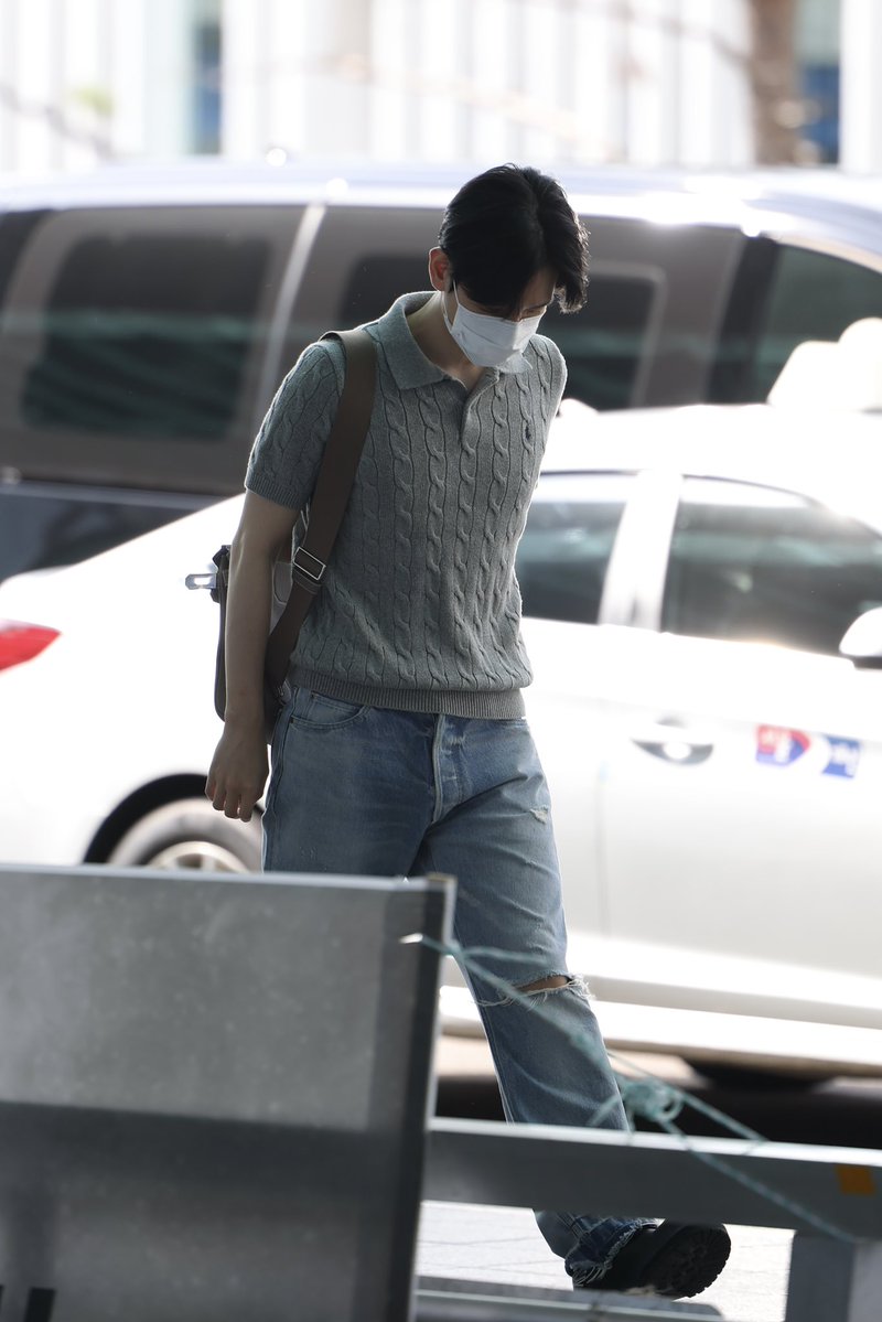 squirtle_bbh's tweet photo. 260926 ICN 출발

#BAEKHYUN  #백현 #ベッキョン #伯贤 
@B_hundred_Hyun @BAEKHYUN_INB100 https://t.co/tL7QvOdltV