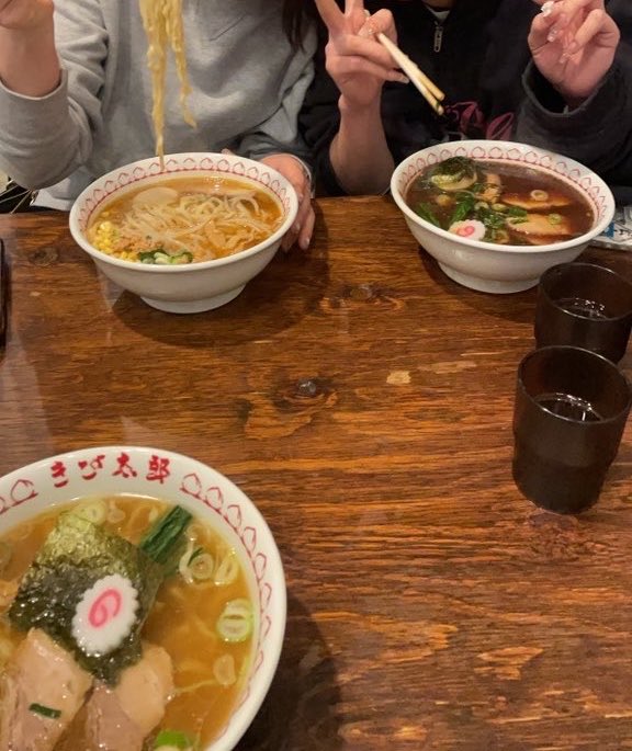 cham_1z's tweet photo. ぎゃるたちとお疲れ様のラ🫶🏻(^.^) https://t.co/vAjoOkPweC