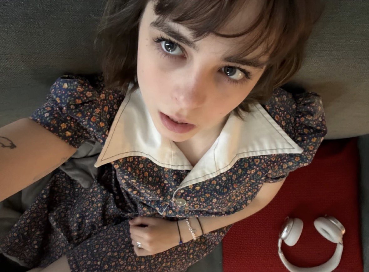 firewalkmax's tweet photo. most beautiful person on this earth oh my god https://t.co/FXPIg0tDIn