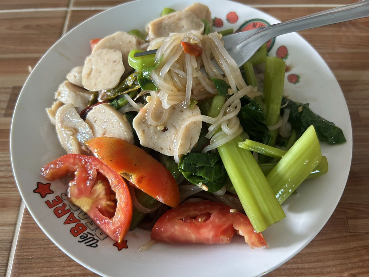 zodanozaa's tweet photo. สะใจจริง 😋😋 https://t.co/xO5XCXFUns