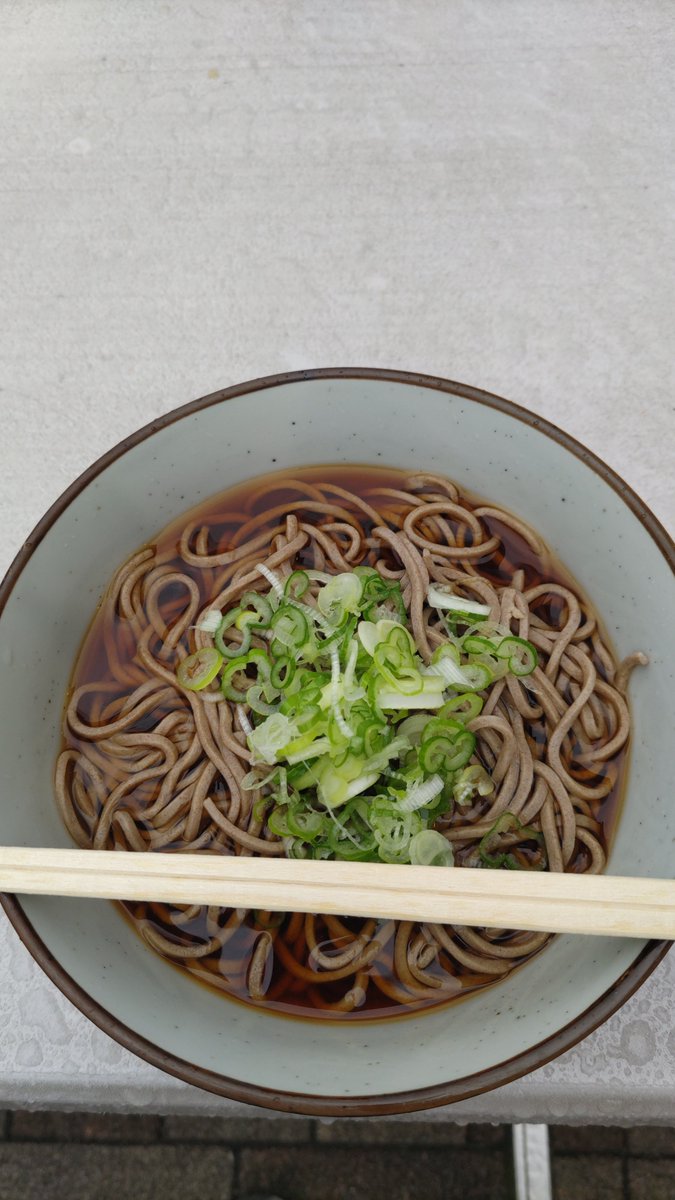 peaceofbonito's tweet photo. 川村屋なう
検査後なので、かけそば https://t.co/oqlYtWnbjc