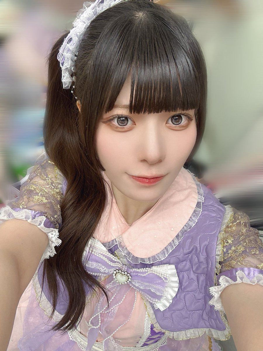 akitsum_kmwt7's tweet photo. #神推しがいるセカイ 4マンSPありがとうございました✨
@kimowota_7 26年組姫カット女神担当あきつんです💜⟡.·

お披露目以来2度目のステージで緊張しましたがとっても楽しかったです‼️
また会いに来てほしい꒰ᐢ⸝⸝o̴̶̷᷄ ·̫ o̴̶̷̥᷅⸝⸝ᐢ꒱💘 https://t.co/wUF9VHmHMC